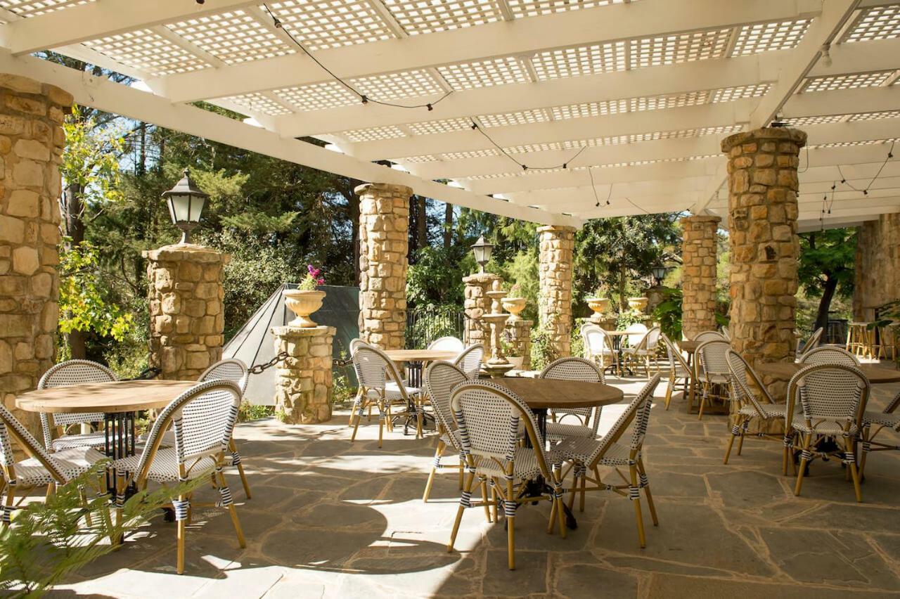 The Manor Basket Range Hotel Exterior foto